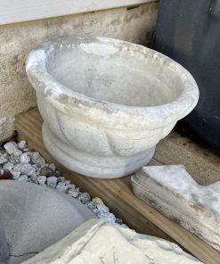 Round Swirl Concrete Planter