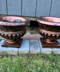 Pedestal Concrete Planterr