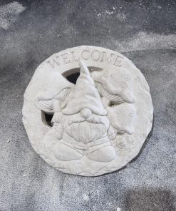 Welcome gnome mushroom plaque