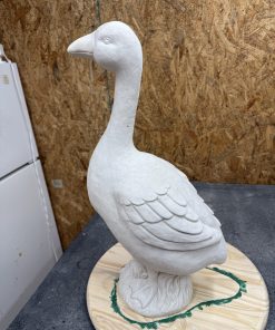 23” Porch Goose